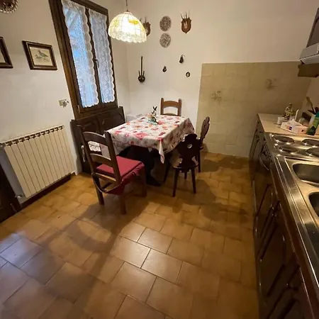 Royal Apartment *