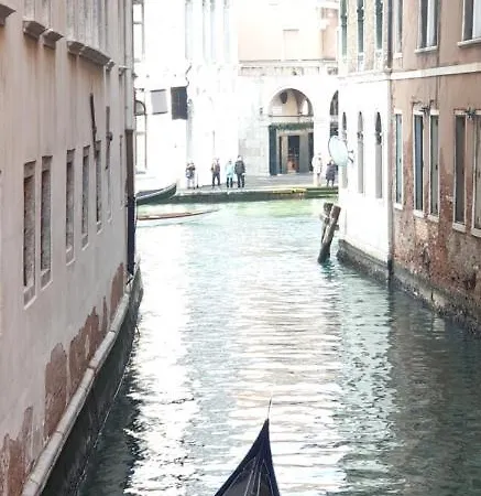 Apartment Magic Casanova Flat In The Heart Of Venedig