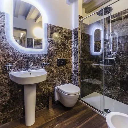New Luxury Venice