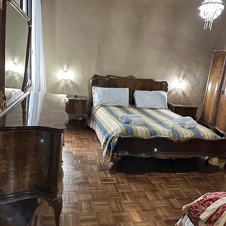 1 Ramo Grimani Apartament