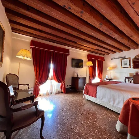 Hotel Ruzzini Palace 4*
