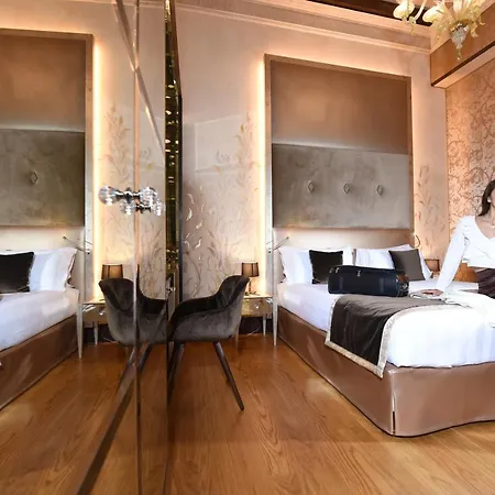 Santa Croce Boutique 4* Venedik