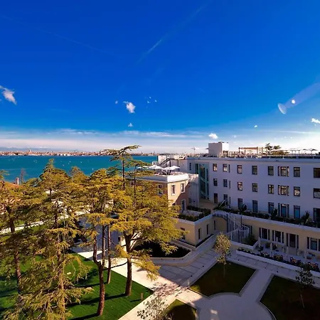 מלון Jw Marriott &