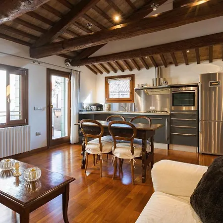 San Marco Luxury Loft With Terrace * Venetië