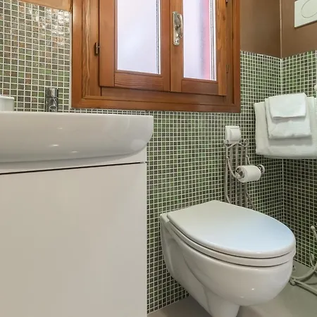 Ca' Falier Blue - 10 Min From Train And Bus Station Wenecja
