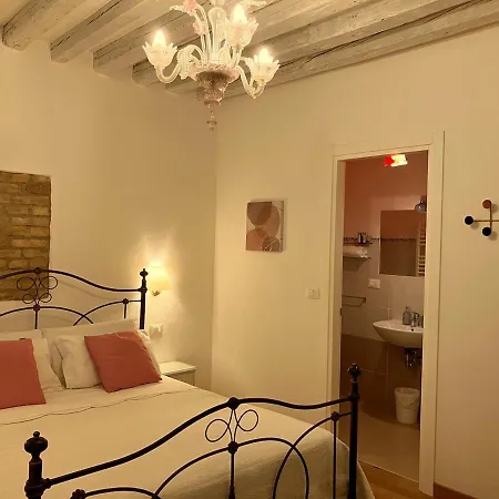 Residenza Corte Antica Bed & Breakfast