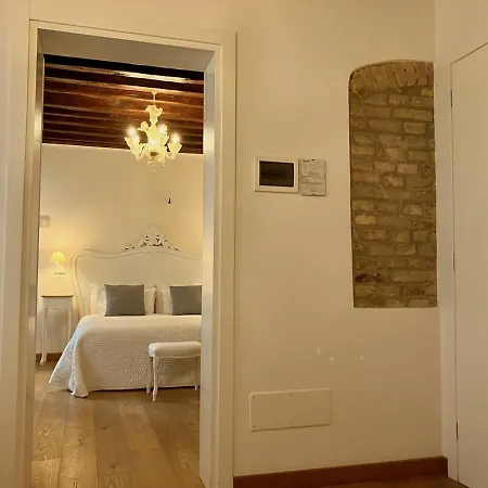 Bed & Breakfast Residenza Corte Antica