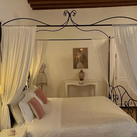 Residenza Corte Antica *