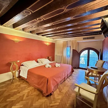 Ca' Giorgia Apartment *