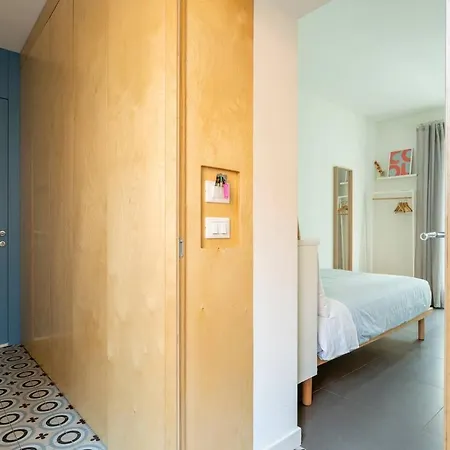 Hinc Domus - Historical Center Guest house *