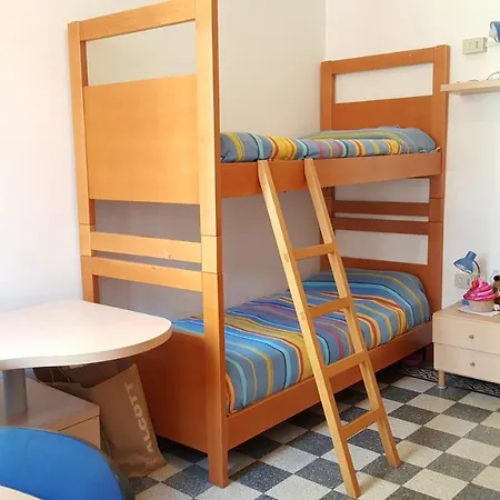 Domus Civica Hostel *