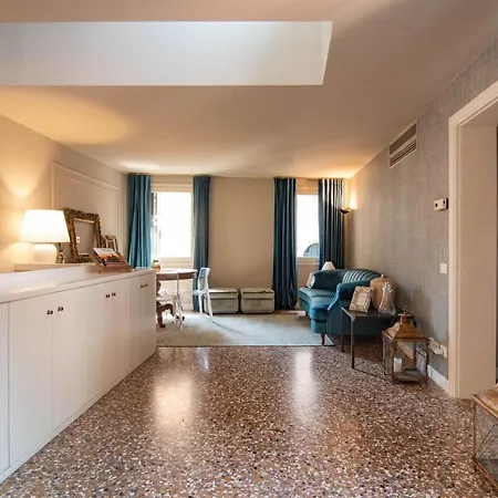 Apartment Rooftop San Marco Venice