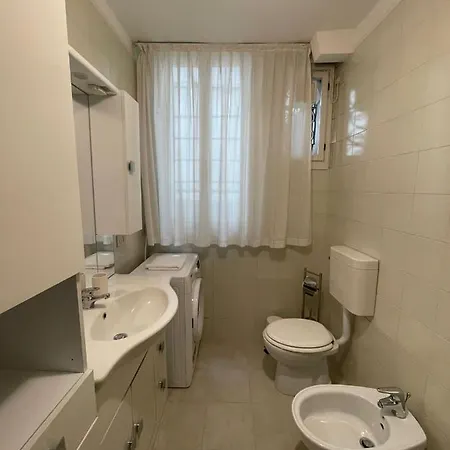 Ca' Frezzeria Apartment *