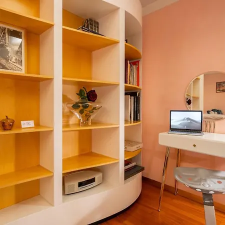 Casa Flavia Ai Morosini - Luxury With Canal View Holiday home Venice