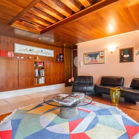 Holiday home Casa Flavia Ai Morosini - Luxury With Canal View Venice