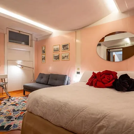 Casa Flavia Ai Morosini - Luxury With Canal View * Venice