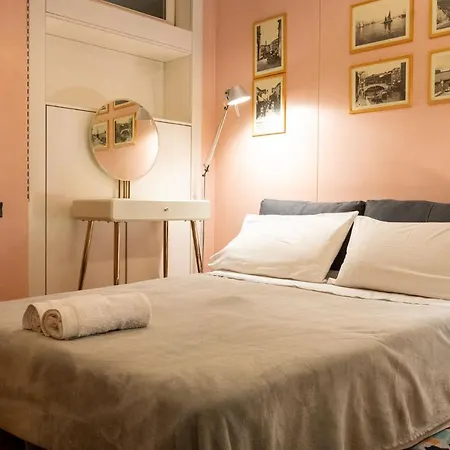 Casa Flavia Ai Morosini - Luxury With Canal View Holiday home Venice