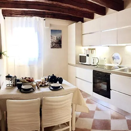 Ca' Spendore Del Sole Nyaraló *