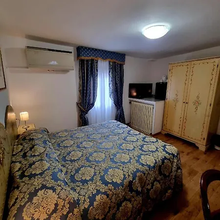 Hotel Casa Peron