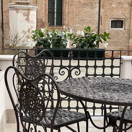 Mh 3202 Venice