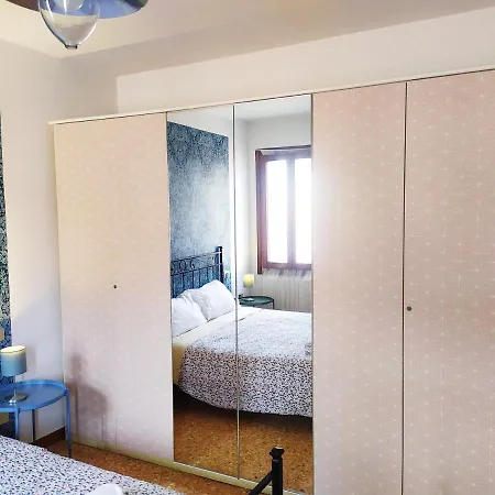 Guest house Two Steps From Rialto