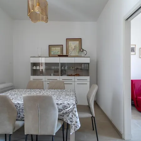 Ca Santa Ternita Apartment