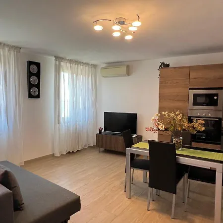 Apartment Elda House Venice