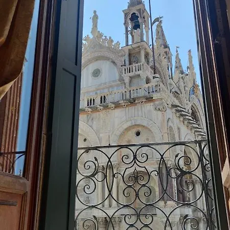 Bed & Breakfast Bellevue Luxury - San Marco Luxury