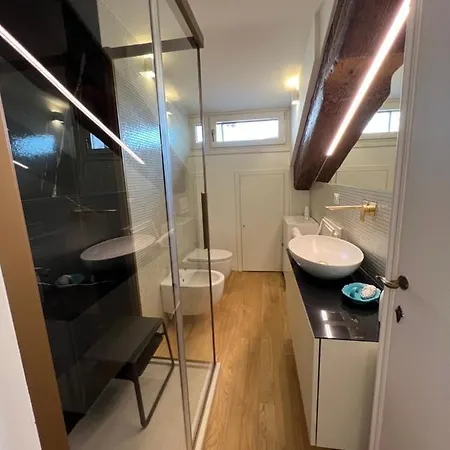 Appartamento Attico Canal Grande A Palazzo Contarini Corfu