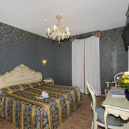 Il Mercante Di Hotel Wenecja
