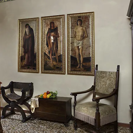 Palazzo Priuli 4* Venedig