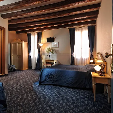 Hotel Tintoretto 3*