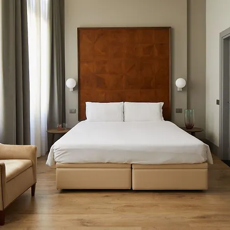 Dei Dragomanni Hotel 4*