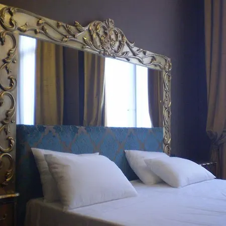 Hotel Pesaro Palace Benátky