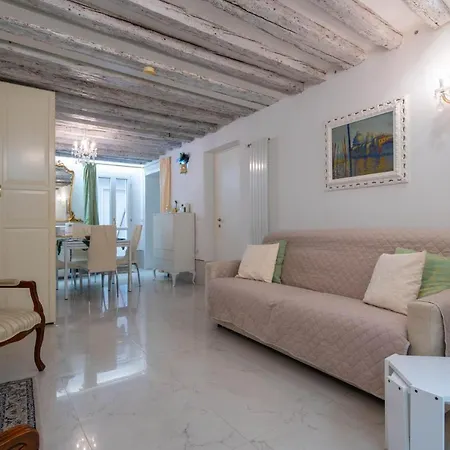 Loving In Venice, 5 Stars Apartment *