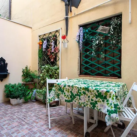 Loving In Venice, 5 Stars *