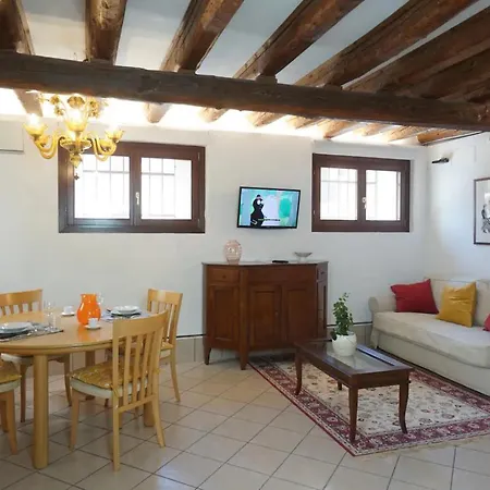 Apartment Garden In Biennale *