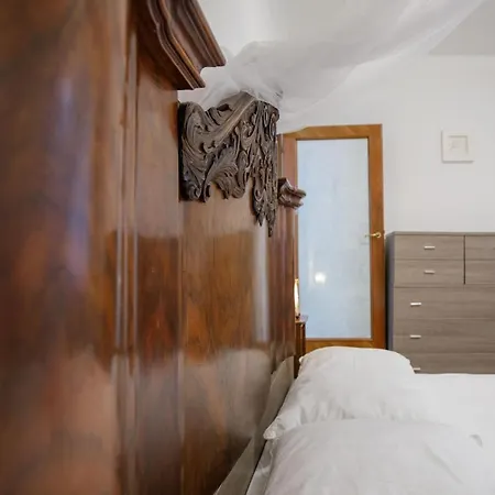 Gozzi House - Comoda Casa - Free Parking - Easy To Venice! * Mestre