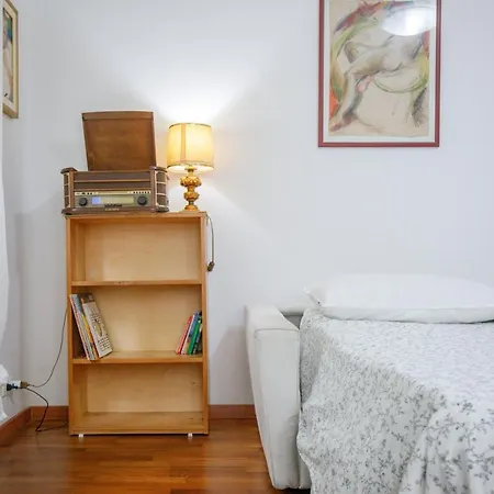 Apartment Gozzi House - Comoda Casa - Free Parking - Easy To Venice!