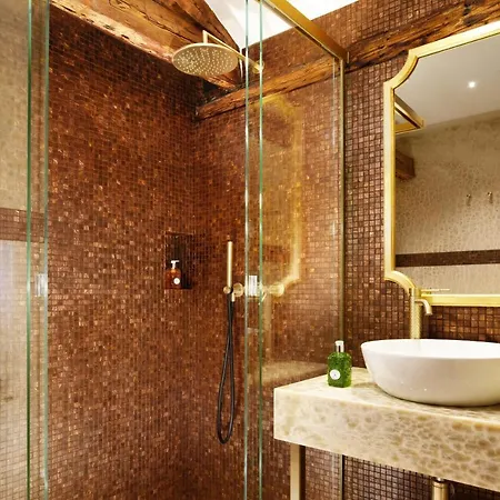 Apartment Empress Theodora *