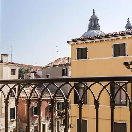 Accademia Charm By Wonderful Italy * Venezia