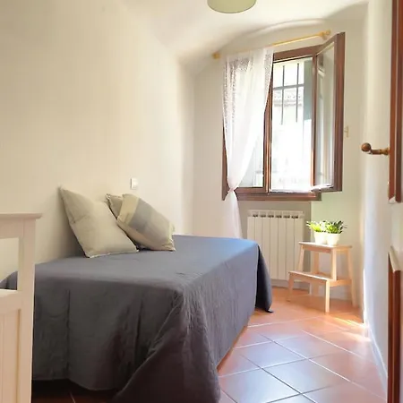 Casa Alleria Apartamento *