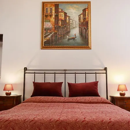 Appartement Flat With Canal View Near San Marco