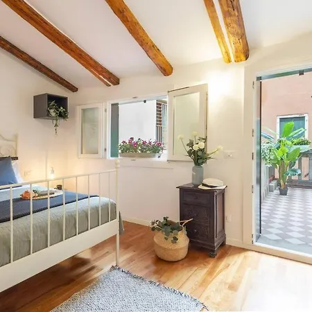 La Casa Piu A Venezia, Con Corte Privata * Venedig
