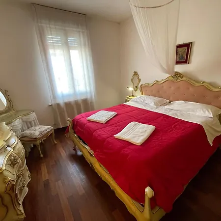 Royal * Venice