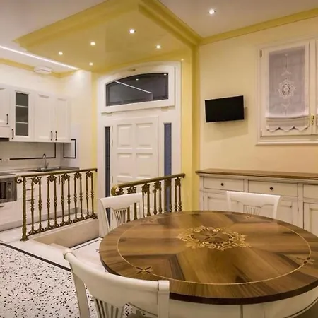 Apartment Rialto Mercato Deluxe