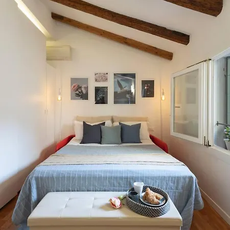 Lägenhet La Casa Piu A Venezia, Con Corte Privata *