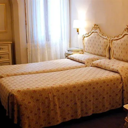 Hotel Basilea Venice