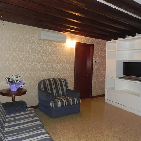 Apartment Home Venice Apartments - Piazzale Roma *