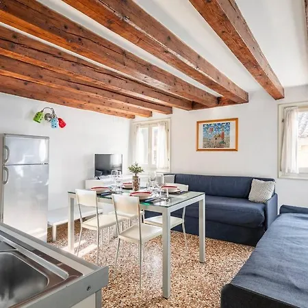 Ihomes Rialto-corte Del Calice 2
